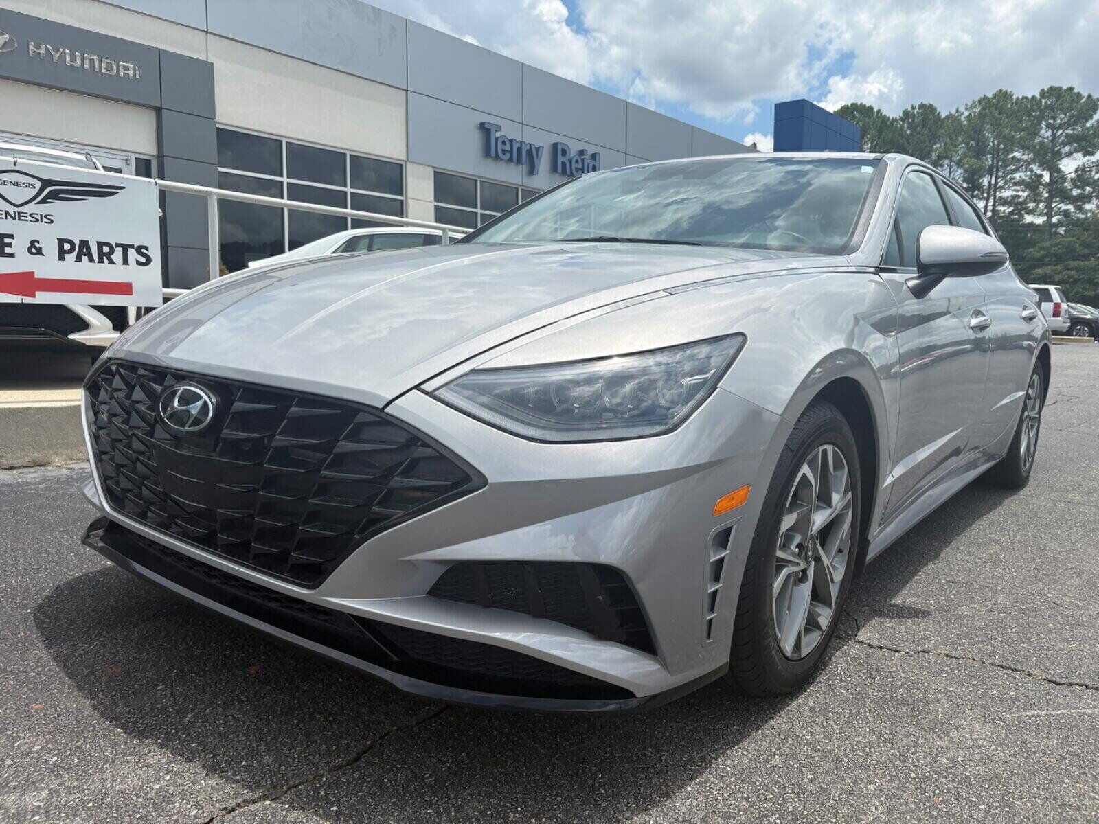 2023 HYUNDAI Sonata