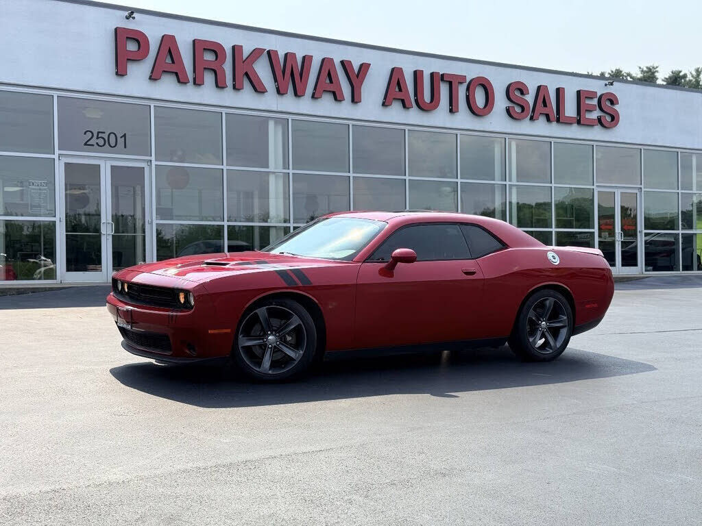 2016 DODGE Challenger