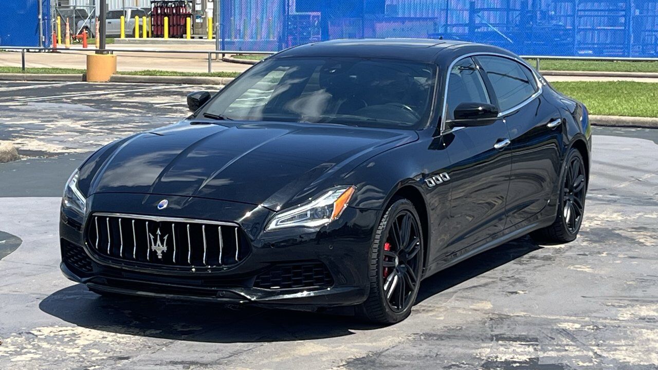 2018 MASERATI Quattroporte
