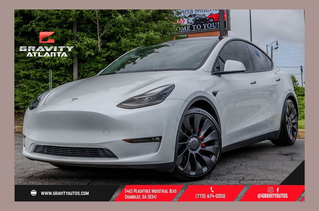 2024 TESLA Model Y