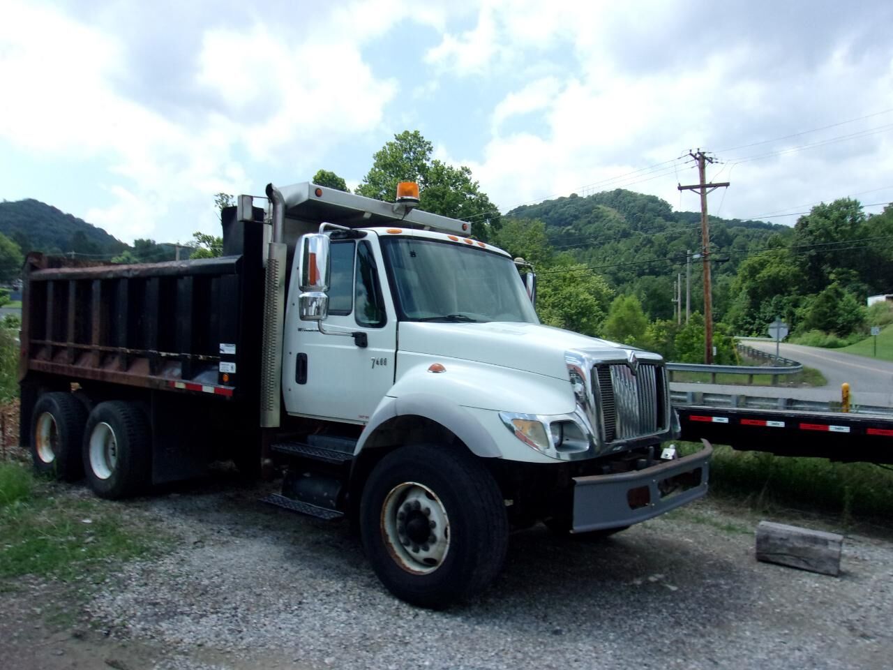 2007 INTERNATIONAL SF625