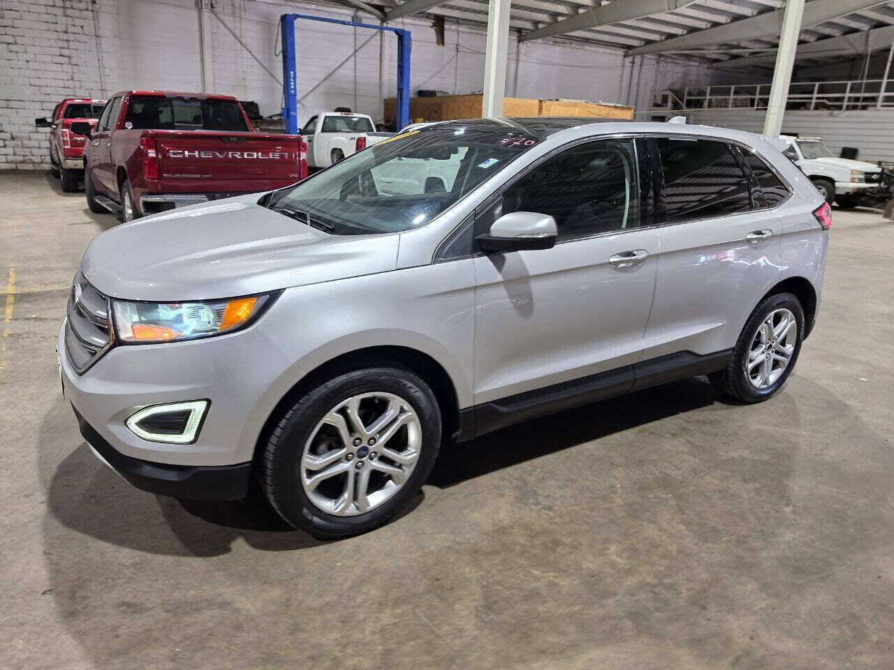 2018 FORD Edge