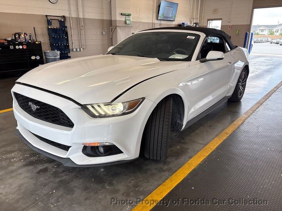 2017 FORD Mustang