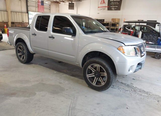 2012 NISSAN Frontier