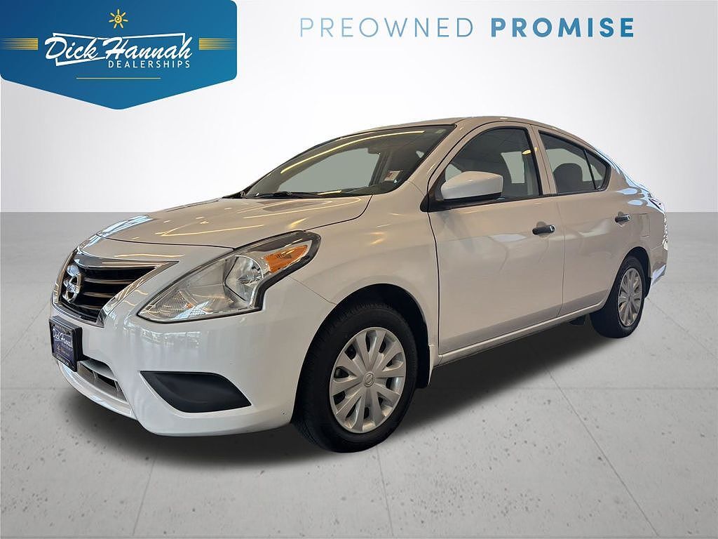 2019 NISSAN Versa