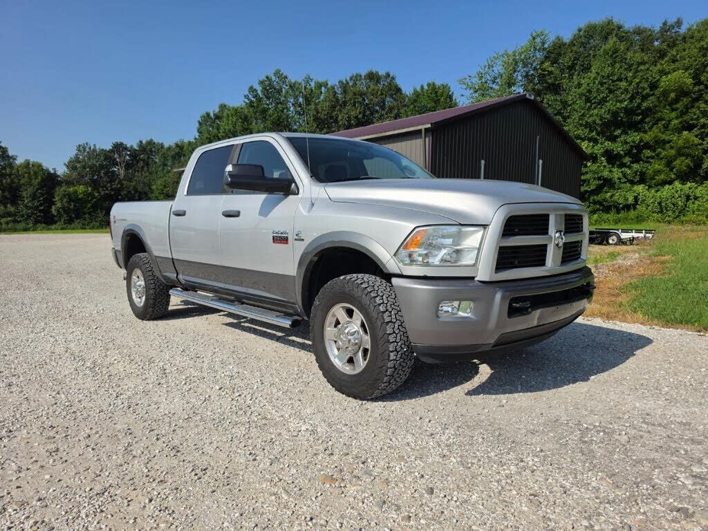 2011 DODGE Ram