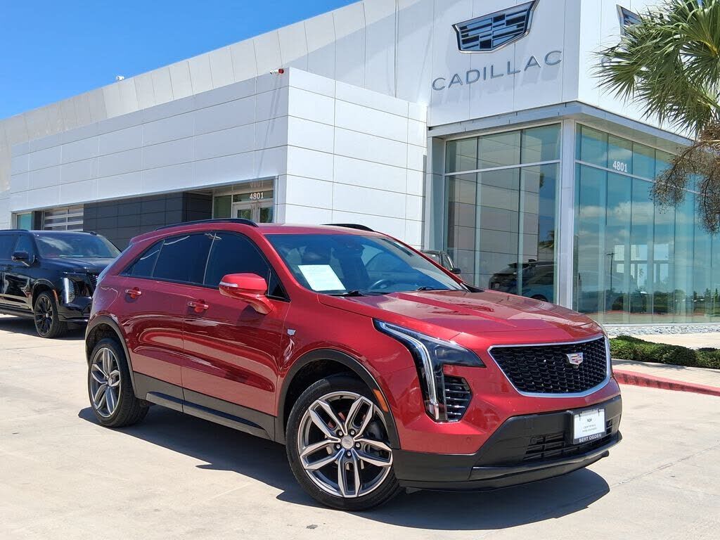 2023 CADILLAC XT4