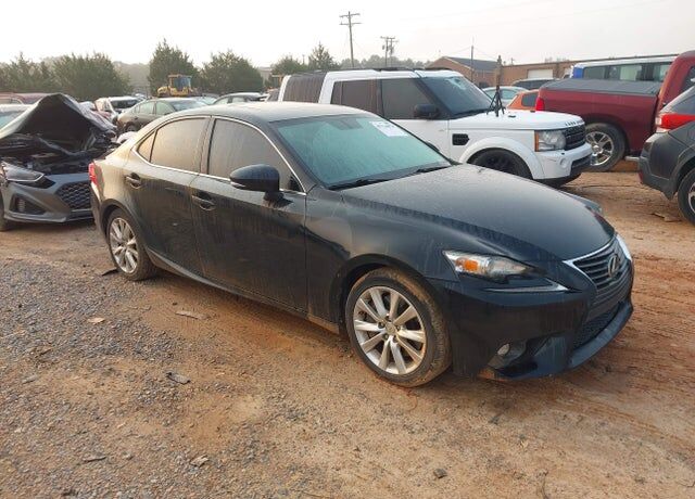 2016 LEXUS IS