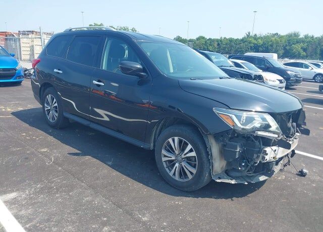 2019 NISSAN Pathfinder