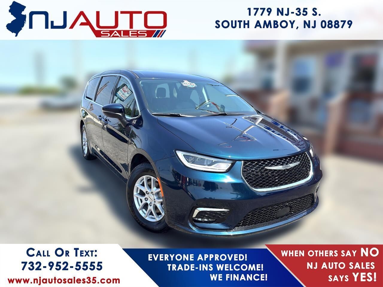 2023 CHRYSLER Pacifica