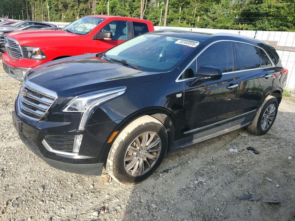 2017 CADILLAC XT5