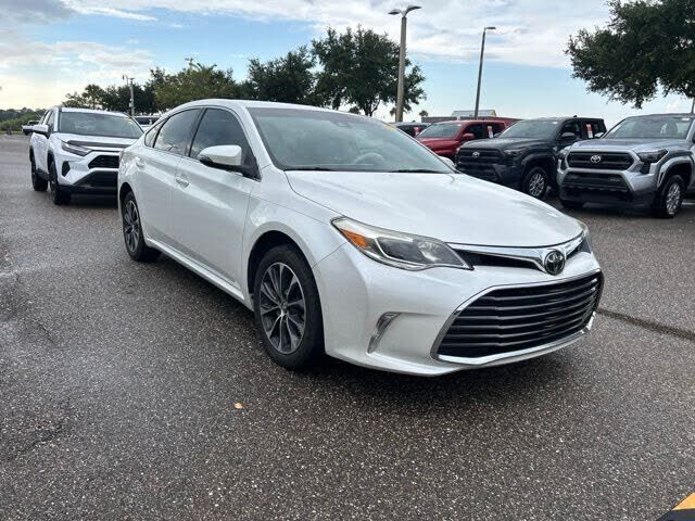 2017 TOYOTA Avalon