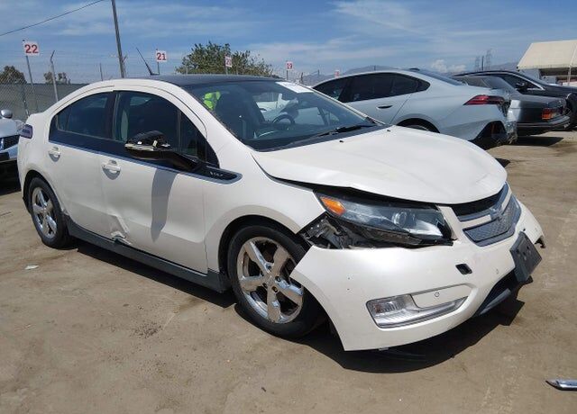 2012 CHEVROLET Volt