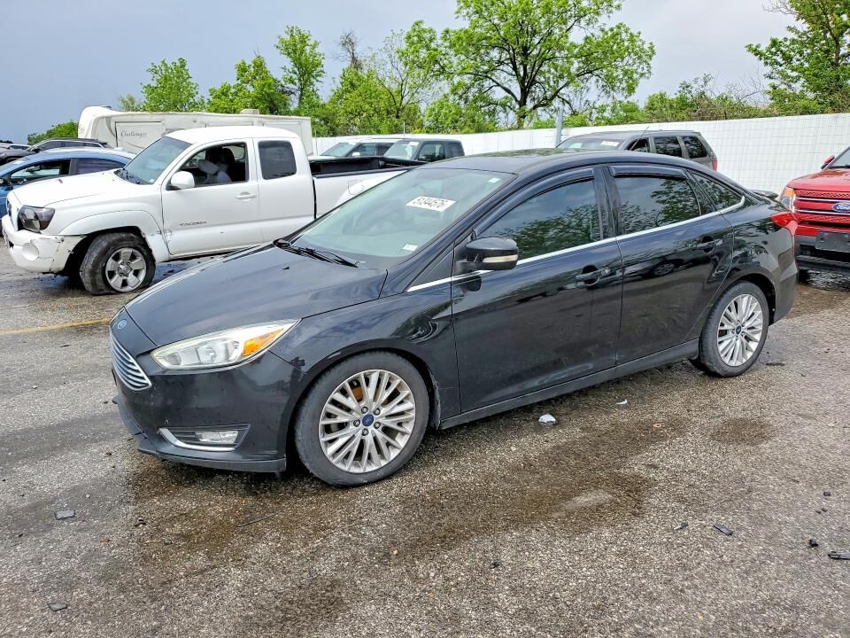 2017 FORD Focus