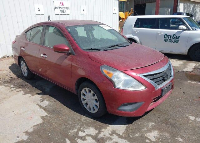 2018 NISSAN Versa