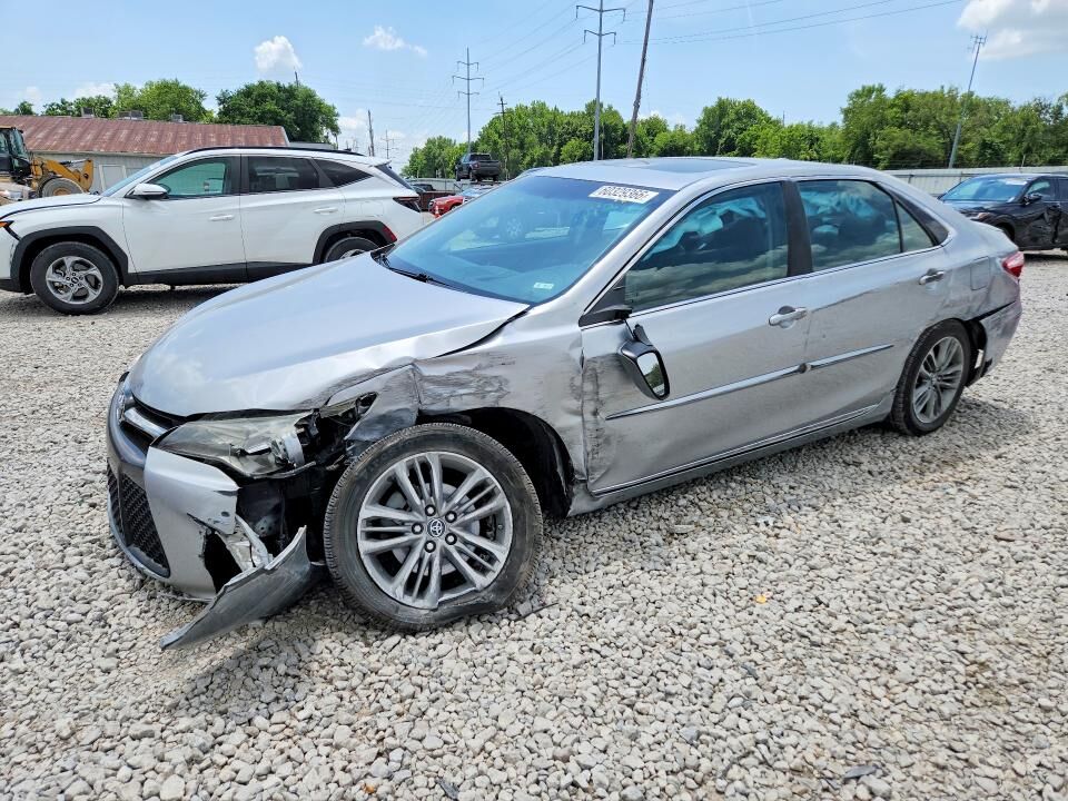 2017 TOYOTA Camry