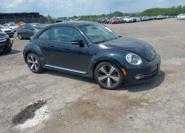 2013 VOLKSWAGEN Beetle