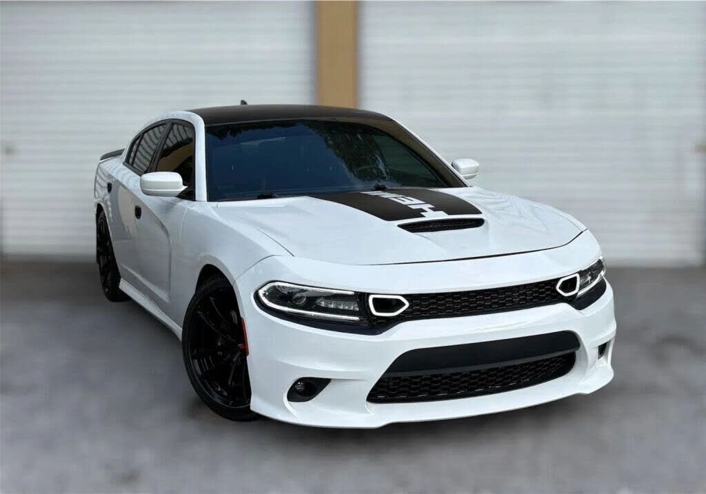 2019 DODGE Charger