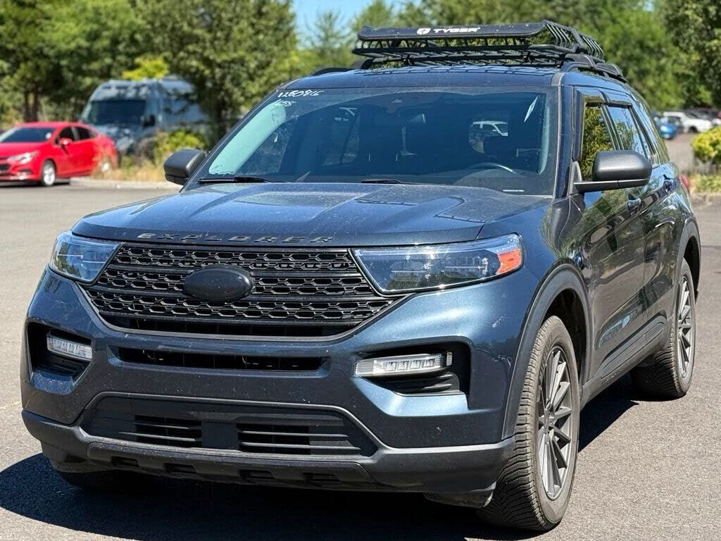 2022 FORD Explorer