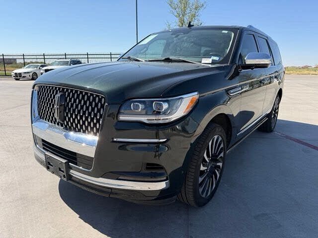 2022 LINCOLN Navigator