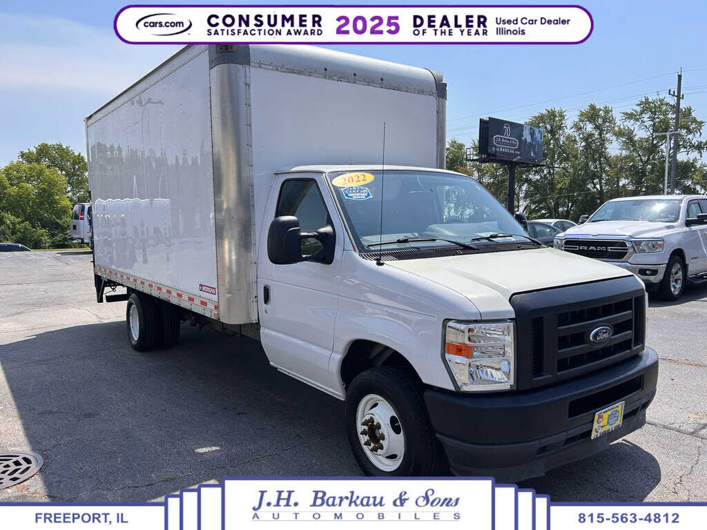 2022 FORD E-350