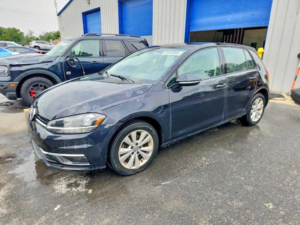 2018 VOLKSWAGEN Golf