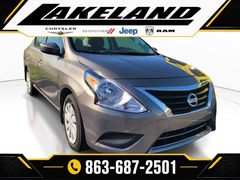 2016 NISSAN Versa
