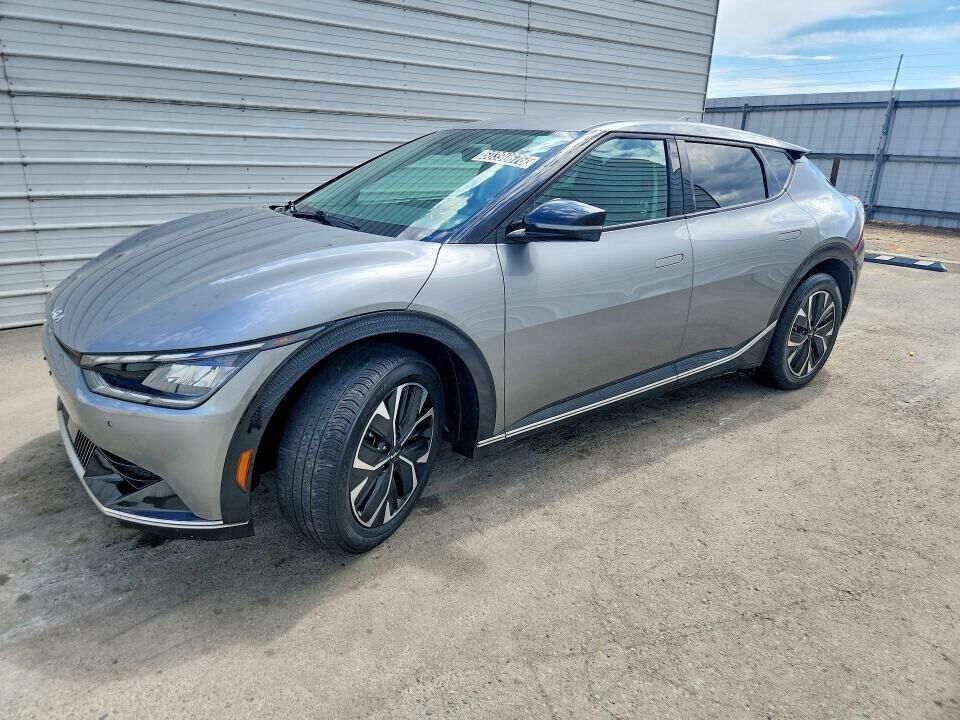 2024 KIA EV6