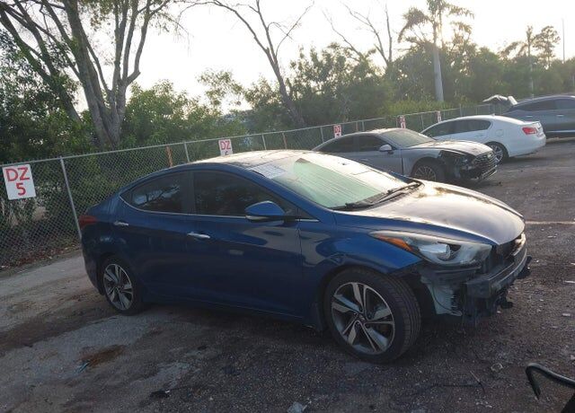 2015 HYUNDAI Elantra