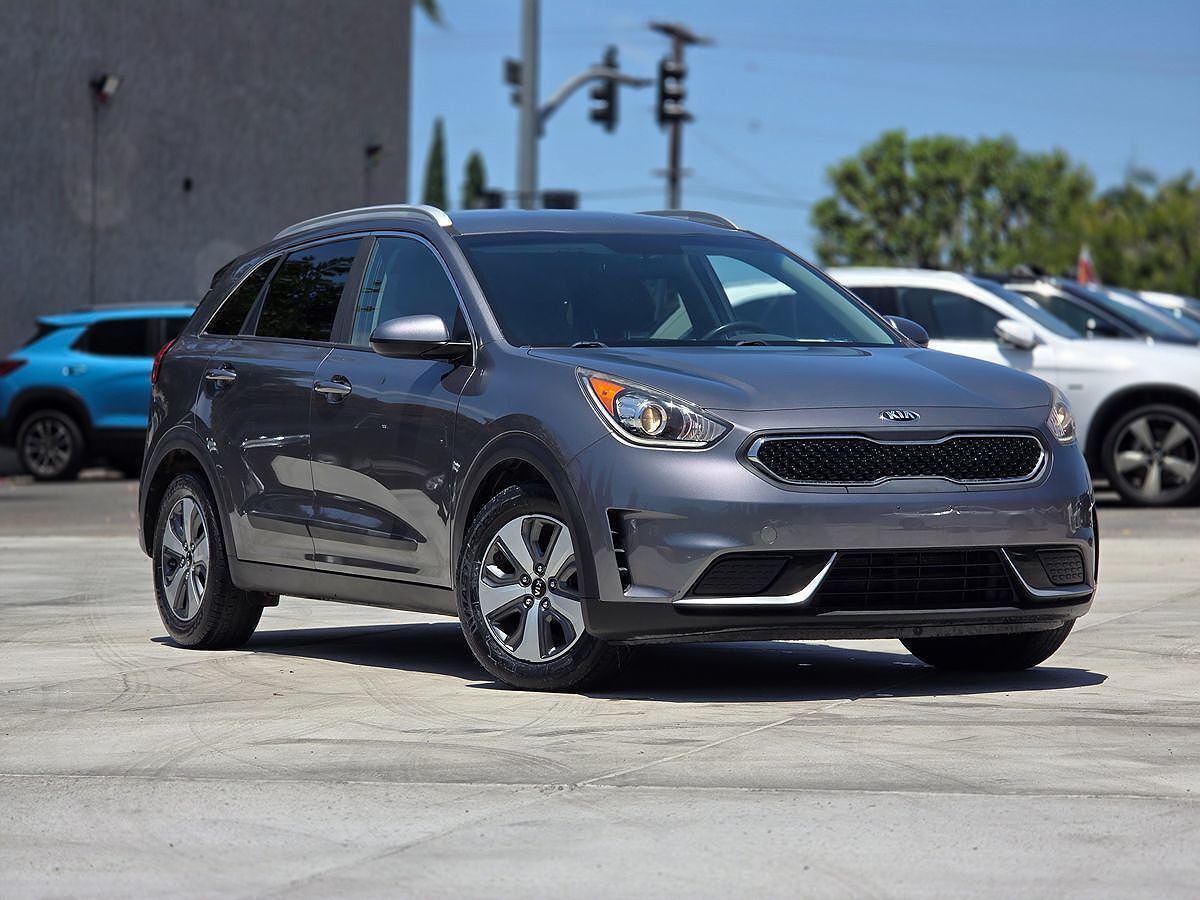 2017 KIA Niro
