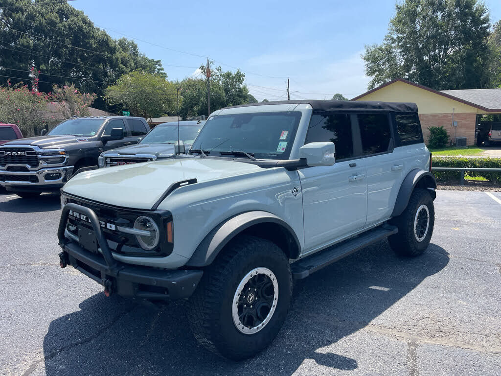 2021 FORD Bronco