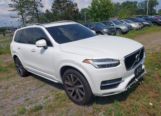 2018 VOLVO XC90