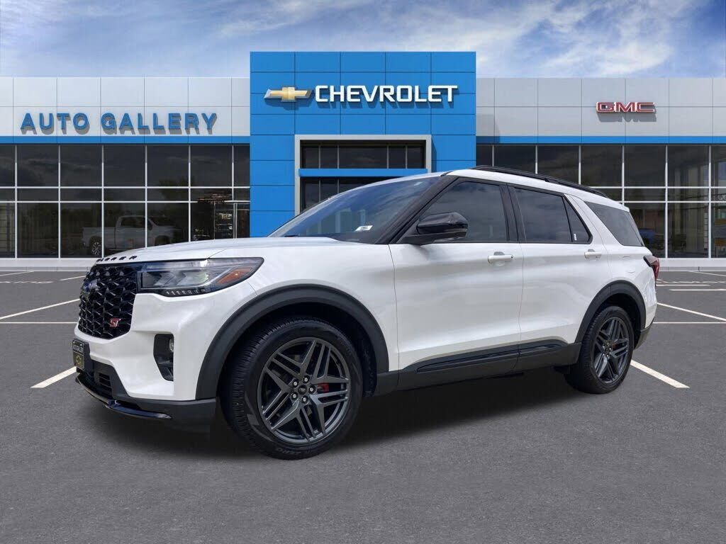 2025 FORD Explorer