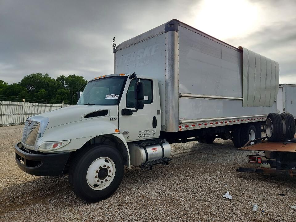 2021 INTERNATIONAL MV607