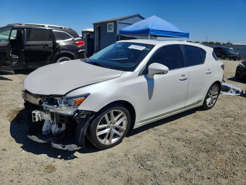 2016 LEXUS CT