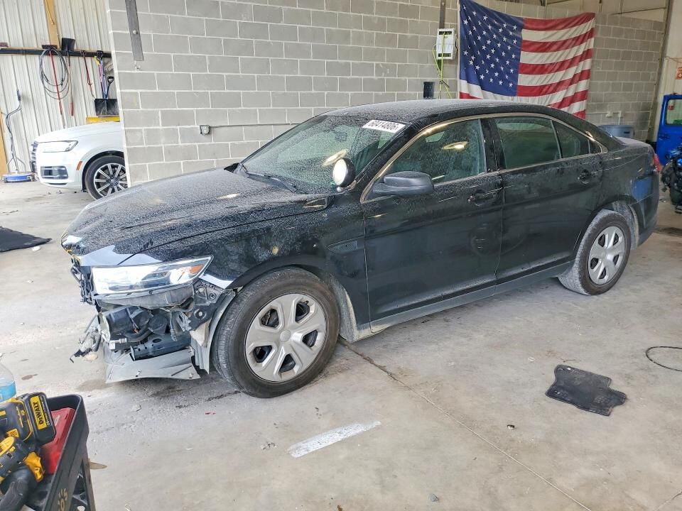 2018 FORD Taurus