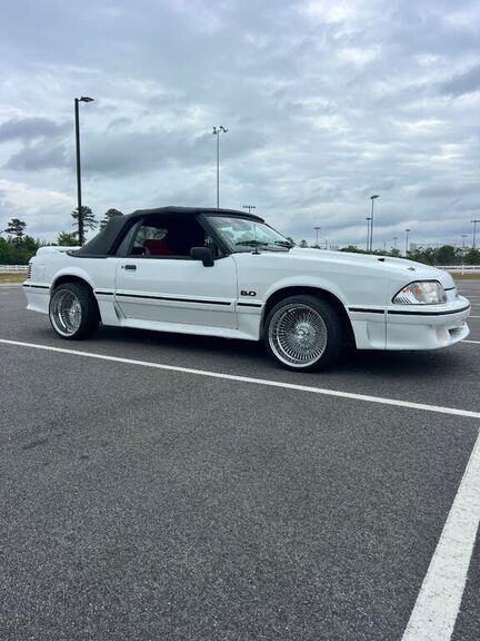 1993 FORD Mustang