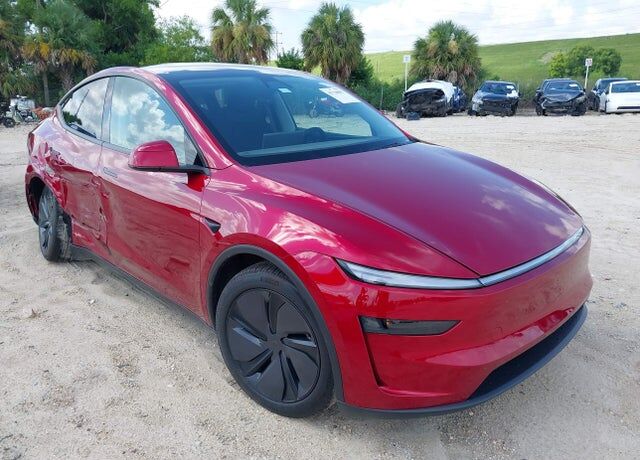 2026 TESLA Model Y
