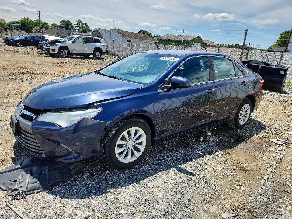 2017 TOYOTA Camry