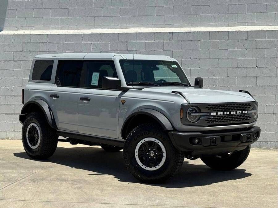 2026 FORD Bronco
