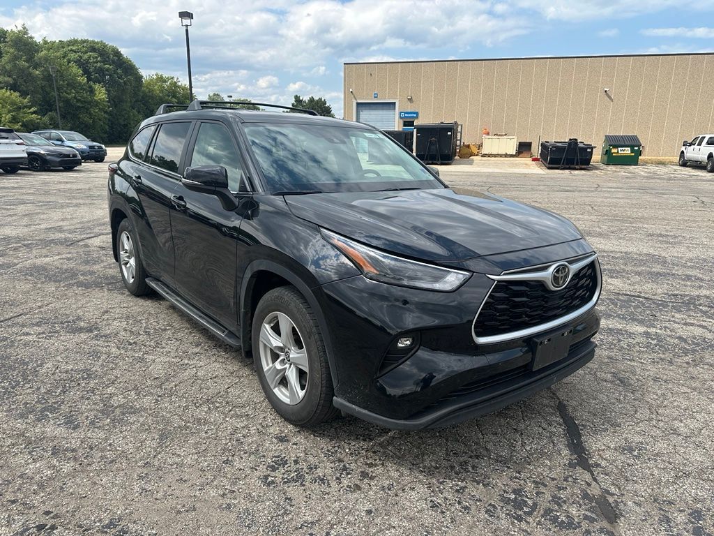 2024 TOYOTA Highlander