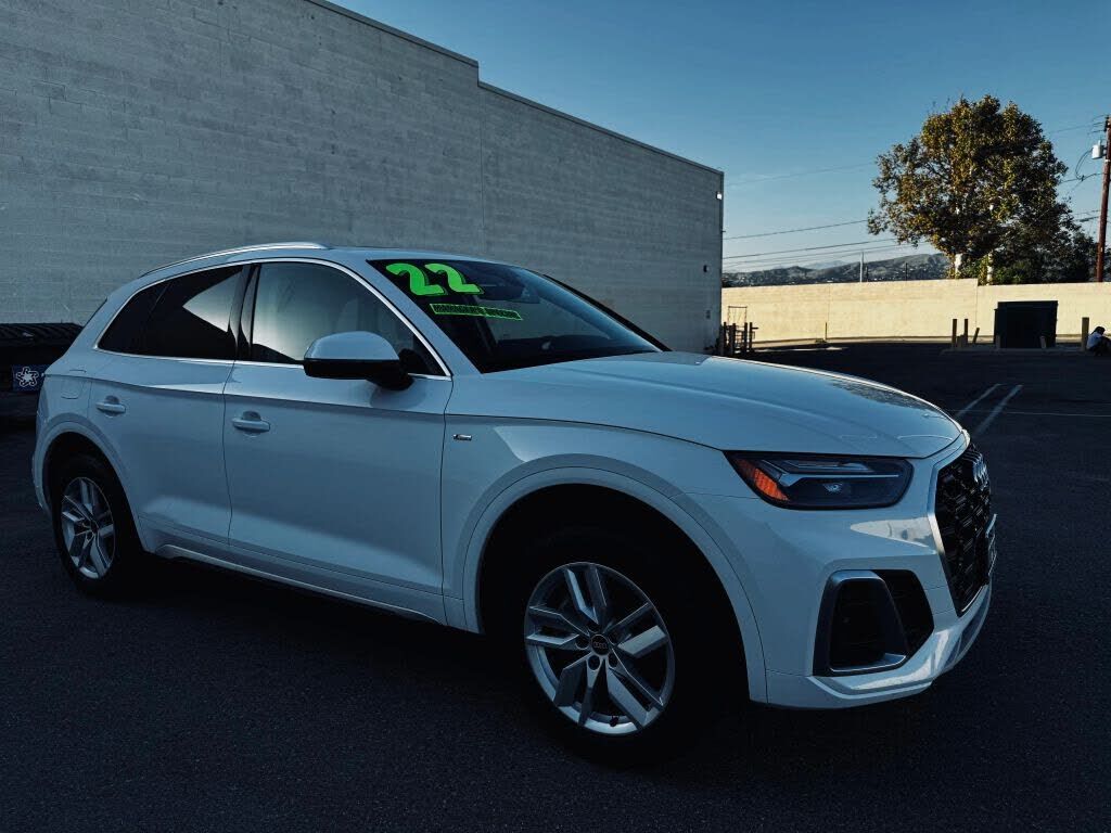 2022 AUDI Q5