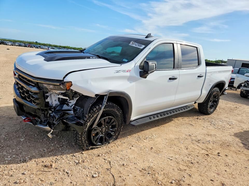 2025 CHEVROLET Silverado