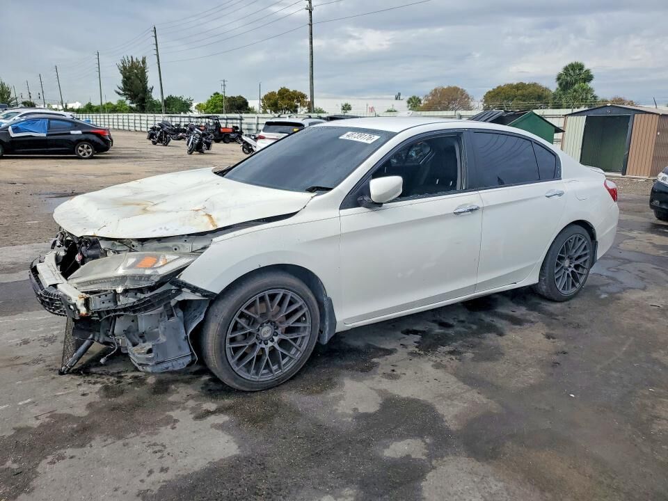 2015 HONDA Accord
