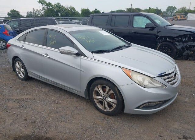 2011 HYUNDAI Sonata
