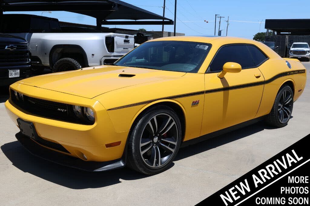 2012 DODGE Challenger