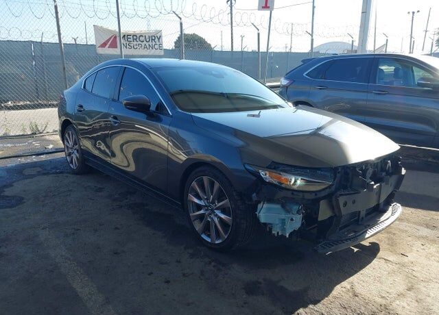 2019 MAZDA Mazda3