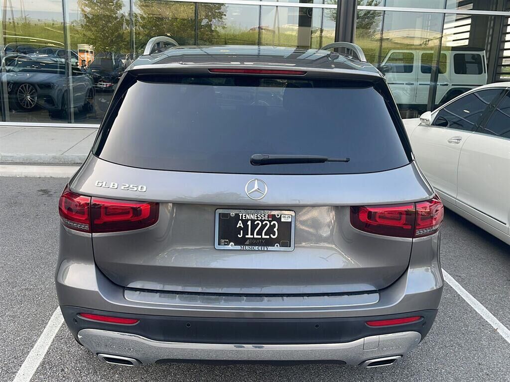 2023 Mercedes-Benz GLB-Class