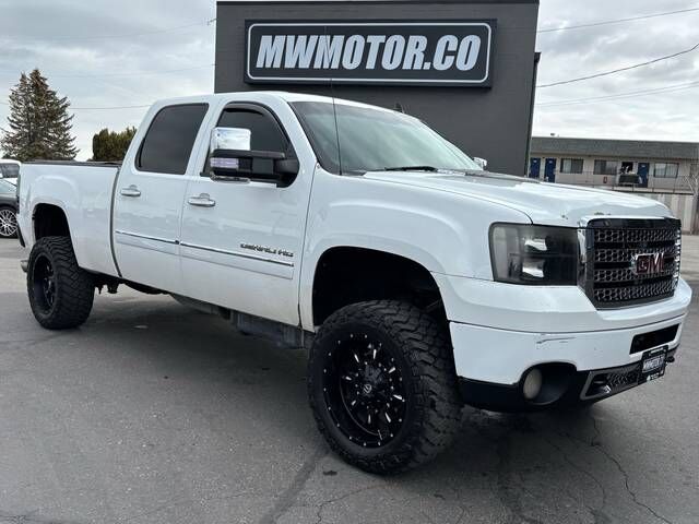 2011 GMC Sierra