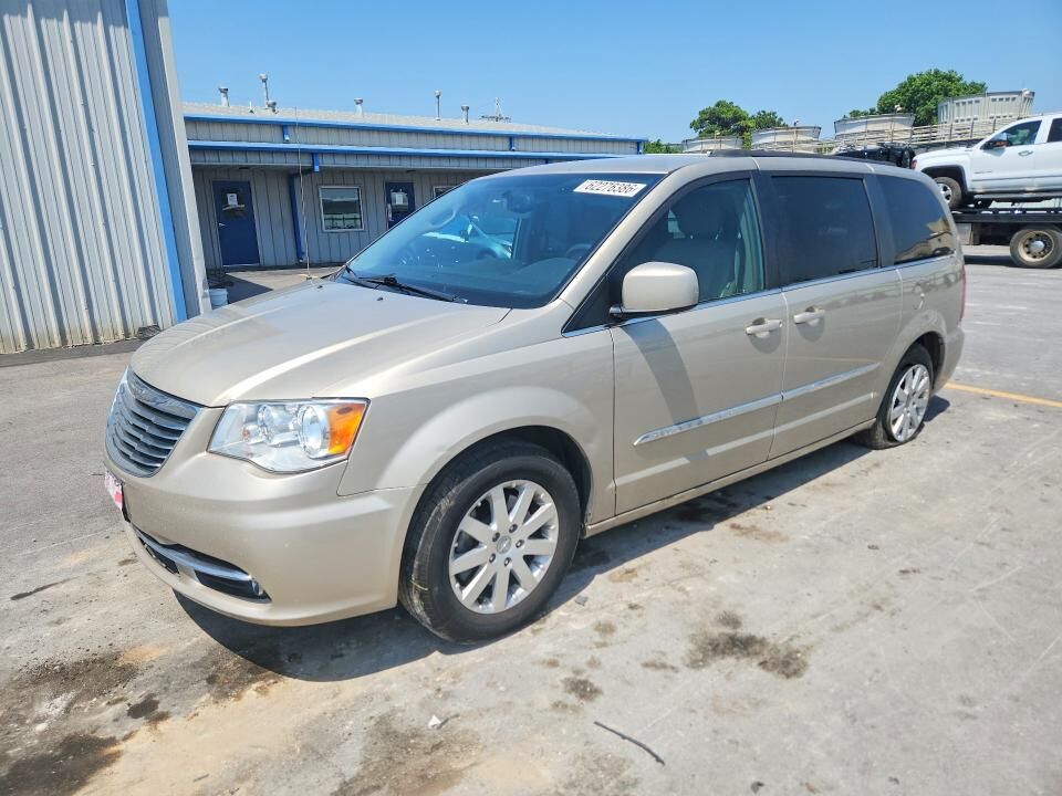 2016 CHRYSLER Town and Country